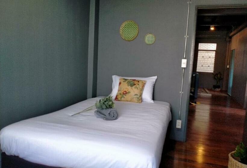 Pensiune Tharuadaeng Old City Ayutthaya ท่าเรือแดง กรุงเก่า อยุธยา