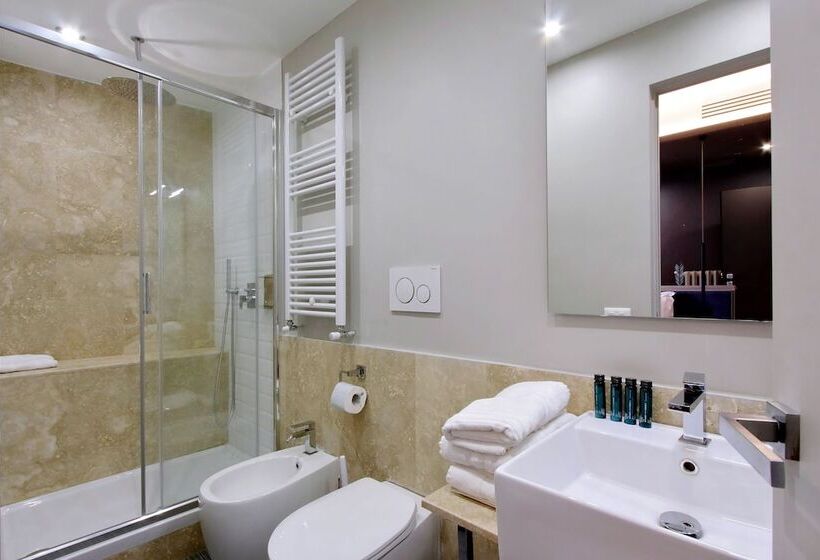 پانسیون Vico Fashion District