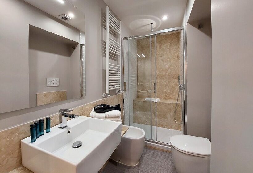 پانسیون Vico Fashion District