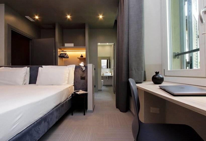 پانسیون Vico Fashion District