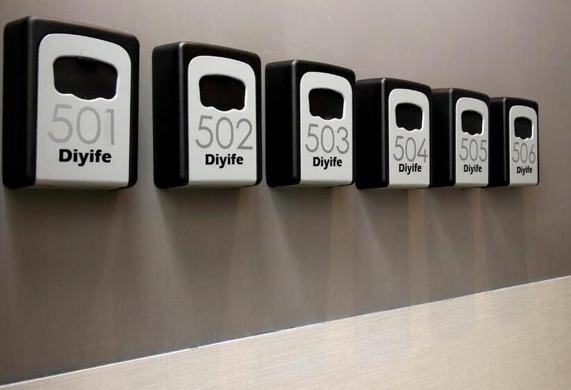 پانسیون Vico Fashion District