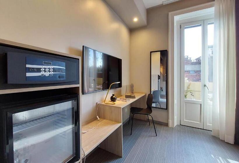 پانسیون Vico Fashion District