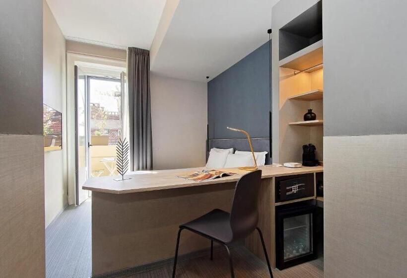 پانسیون Vico Fashion District