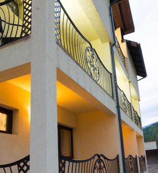 펜션 Vila Poienița Căciulata