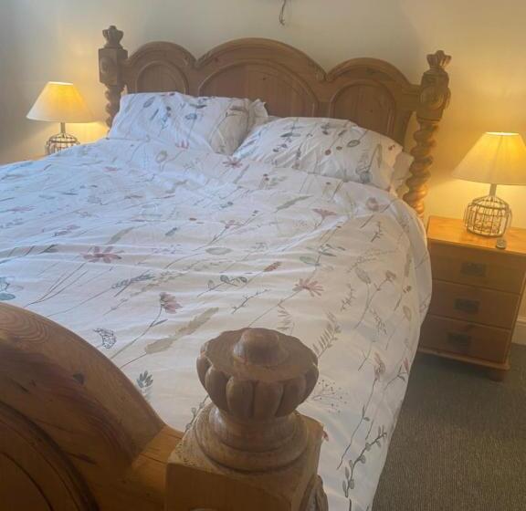 Riverbank Cottage Lake District Double Balcony