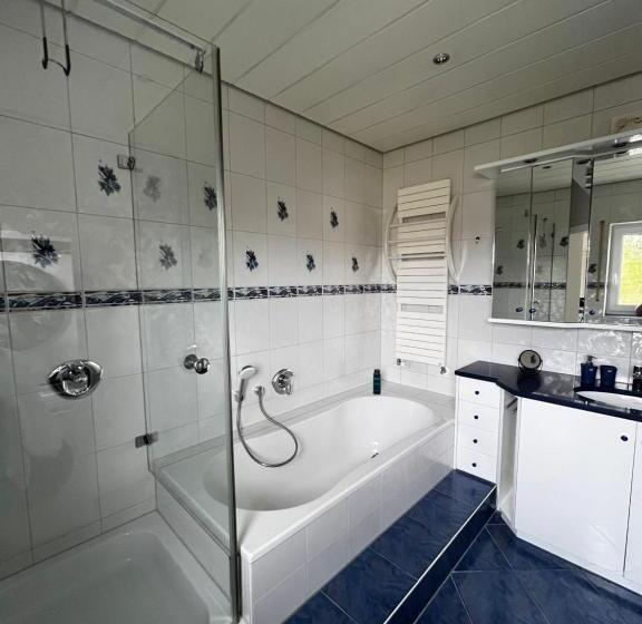 Schöne 110 Qm Große Moderne Und Helle Wohnung