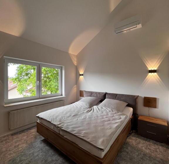 Schöne 110 Qm Große Moderne Und Helle Wohnung