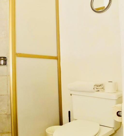 Villa Para 5 Personas 4 Adultos Y 1 Menor En Hotel Tsoro Ixtapa Wifi Gratis