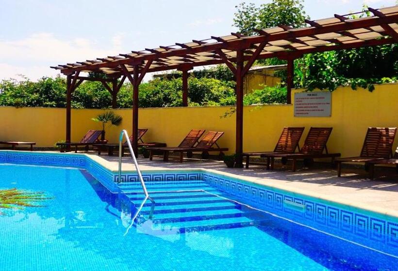 комплекс бяла виста до плажа Complex Byala Vista Near The Beach