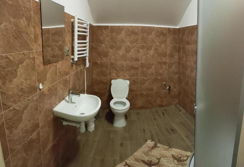 هاستل Babilonas