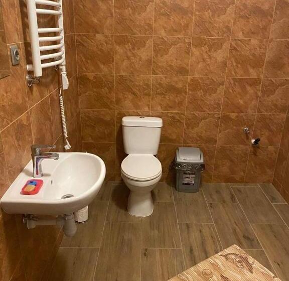 هاستل Babilonas