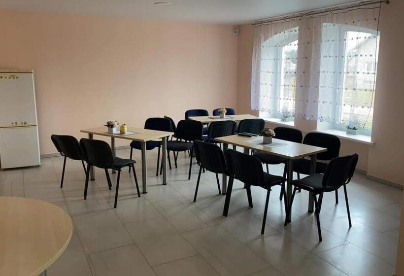 هاستل Babilonas