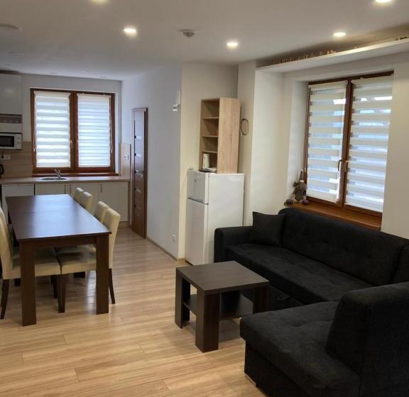 Apartmány Valča