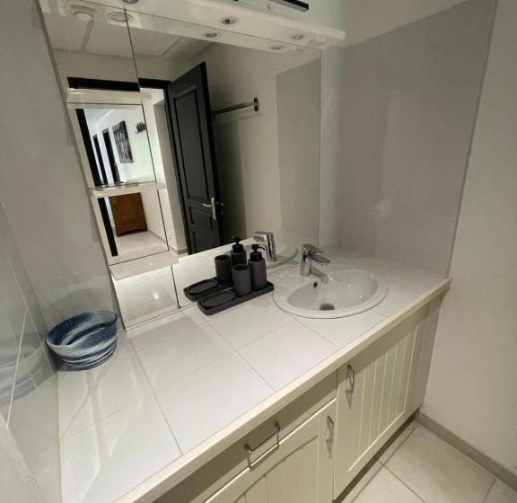 Appartements Calmes Le Mas De Lauriane