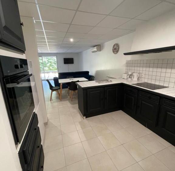 Appartements Calmes Le Mas De Lauriane