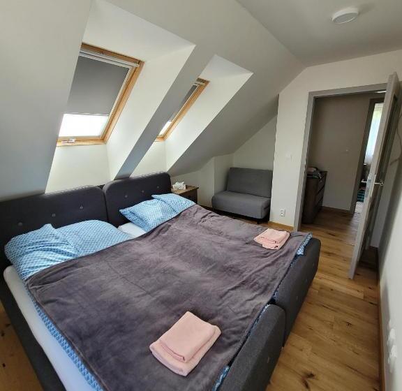 Artur Apartment Myto