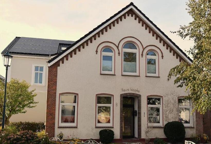 تختخواب و صبحانه Haus Wopke