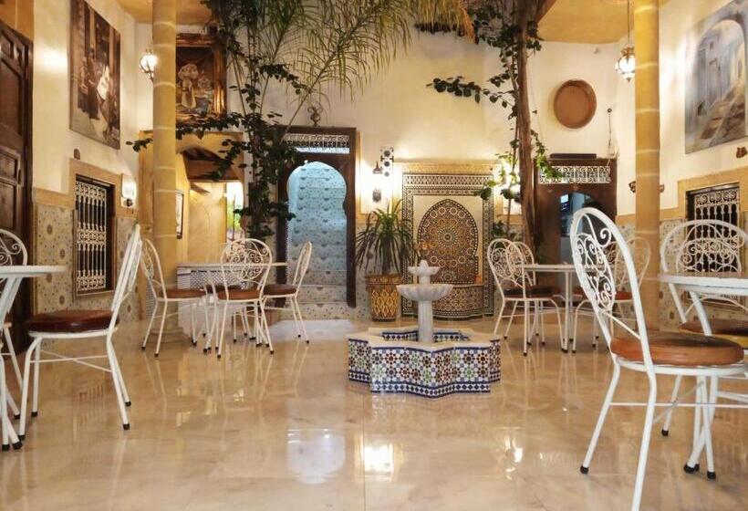 تختخواب و صبحانه Riad Dar Ouezzani