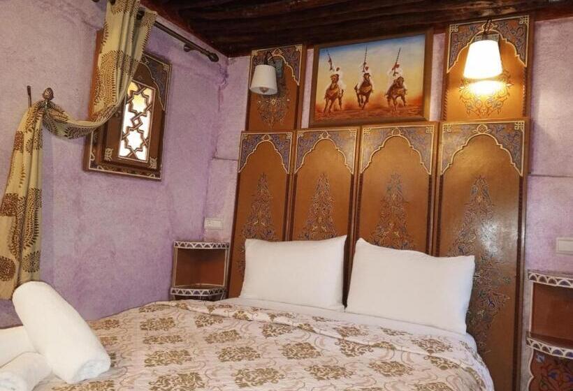 تختخواب و صبحانه Riad Dar Ouezzani