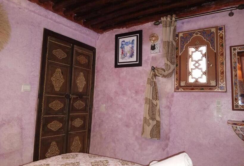 تختخواب و صبحانه Riad Dar Ouezzani