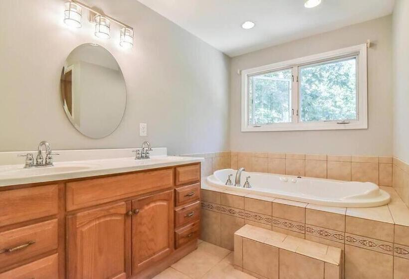 Black Mountain Beauty