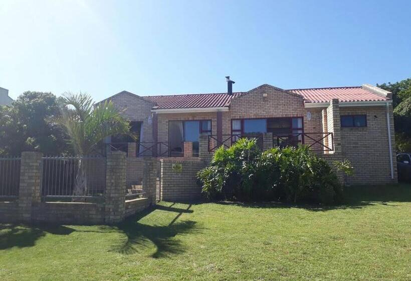 Bushmans River Holliday House Retreat