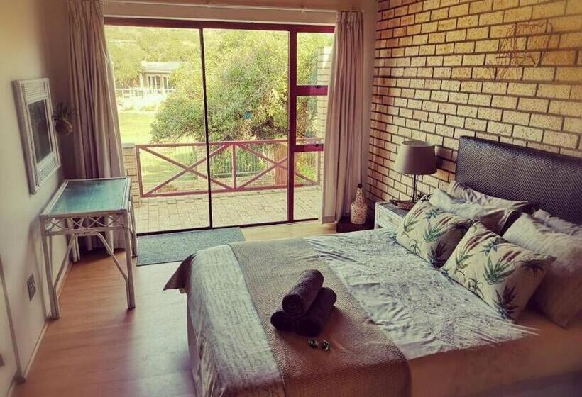 Bushmans River Holliday House Retreat