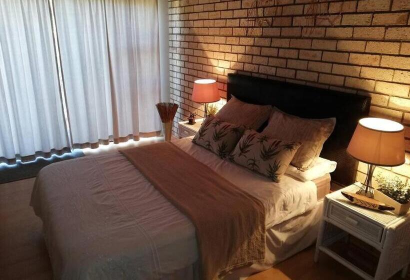 Bushmans River Holliday House Retreat