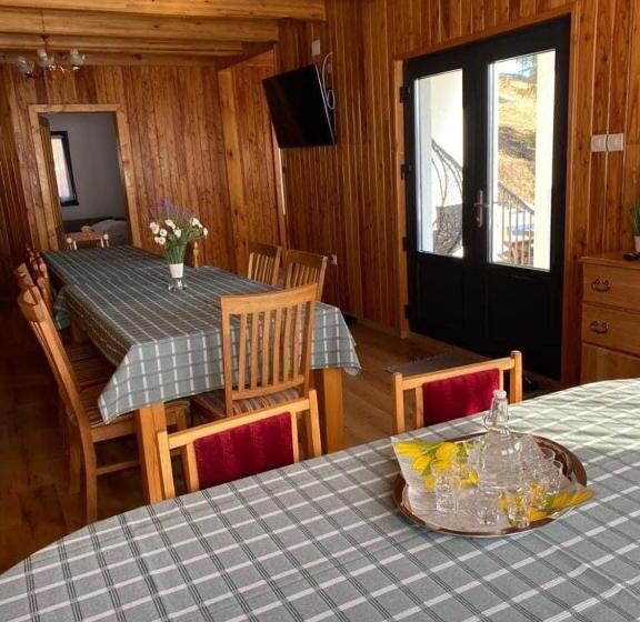 Cabana Transylwonder