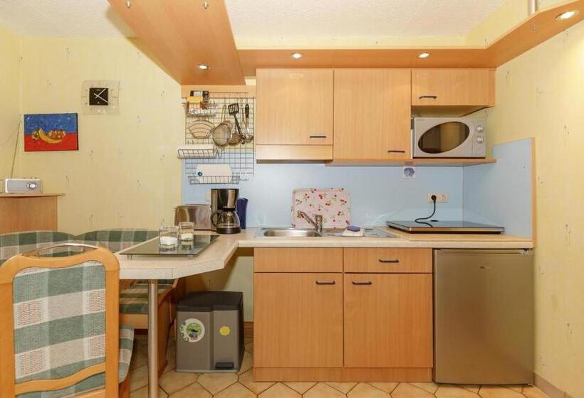 Fewo Molli Mit Terrasse In Kühlungsborn