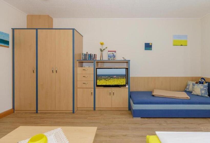 Fewo Molli Mit Terrasse In Kühlungsborn