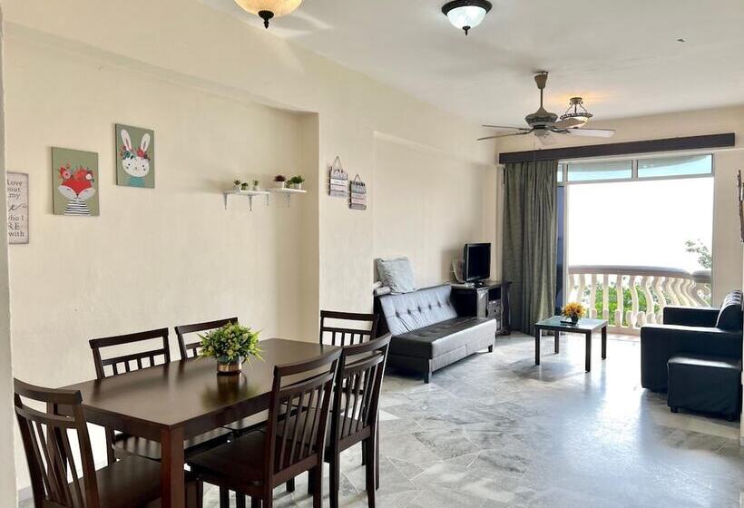 Maison Seaview Suites Port Dickson