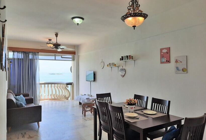 Maison Seaview Suites Port Dickson