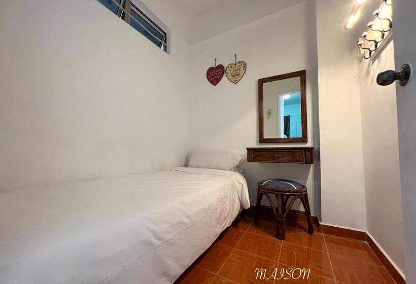 Maison Seaview Suites Port Dickson