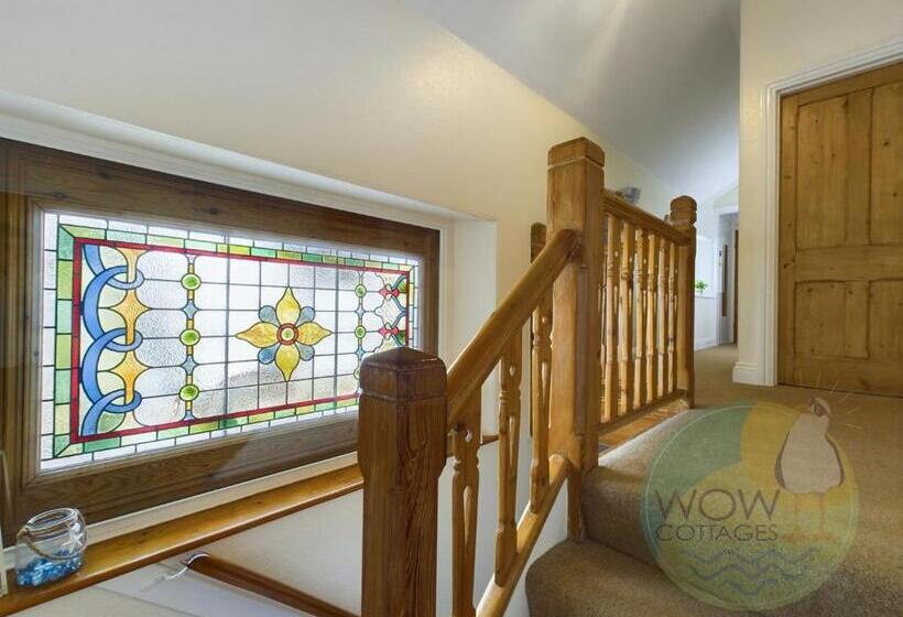 Haslemere   Beer Devon