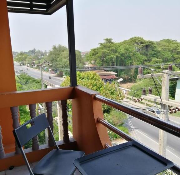 Hotel ศรีกรุงดีลักซ์โฮเตล