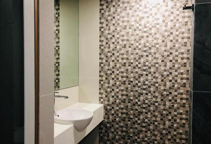 Отель Arenice Boutique