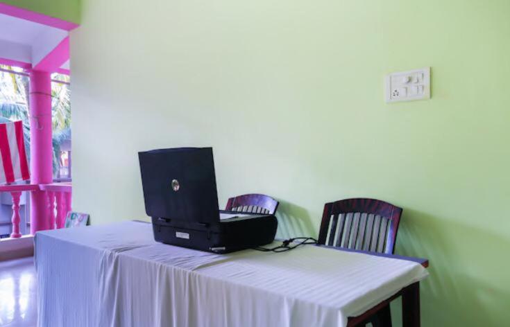 Отель Gods Gift Guesthouse