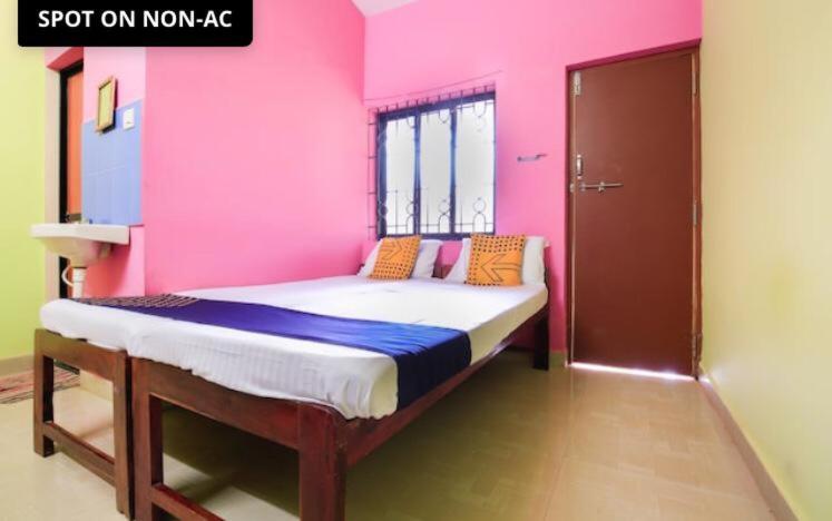 Отель Gods Gift Guesthouse