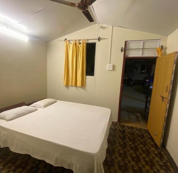 Отель Gods Gift Guesthouse