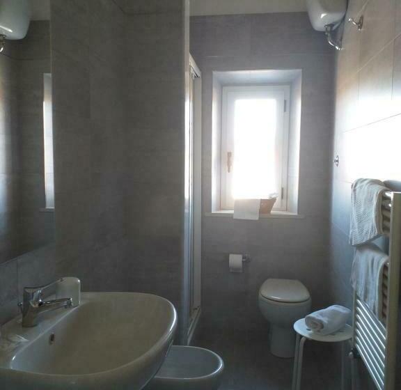 فندق Locanda Roma Sleep & Food