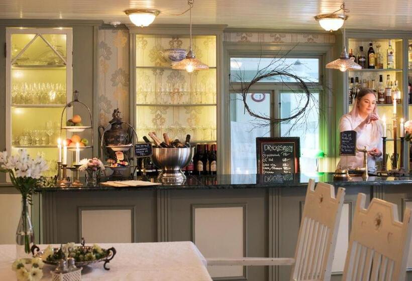 酒店 Strandflickornas Annex Gula Villan