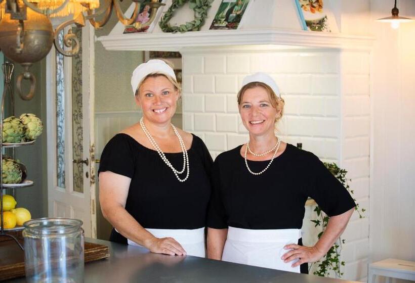 酒店 Strandflickornas Annex Gula Villan