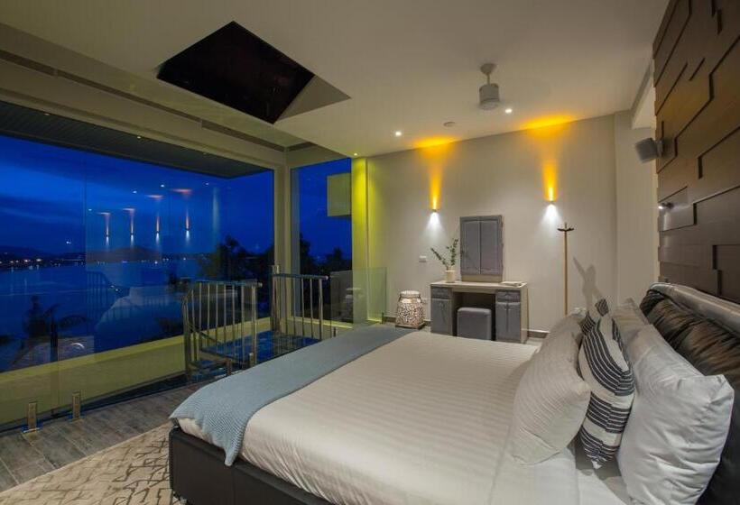 هتل Panoramic Duplex Studio