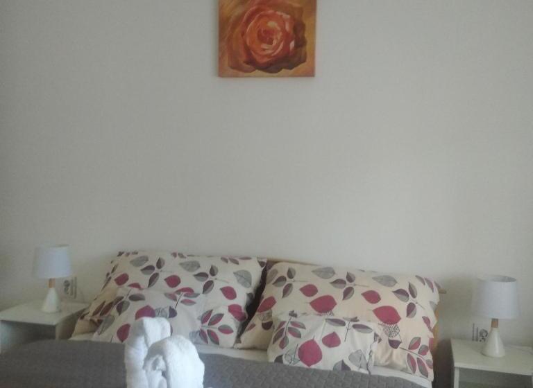 Kaptárkő Apartmanház