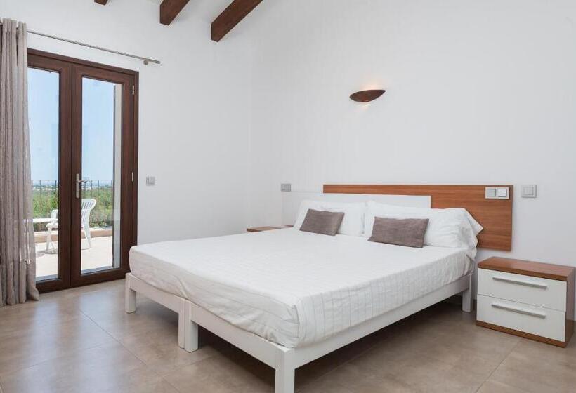New! Villa Calonge