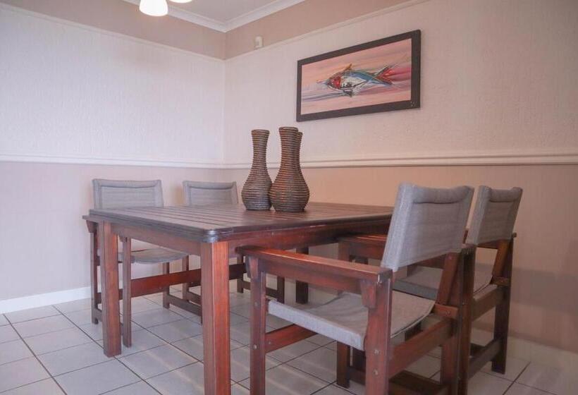 Ocean Heights Coastal Haven & Inverter