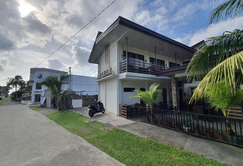 پانسیون Amigos Dauin Hostel