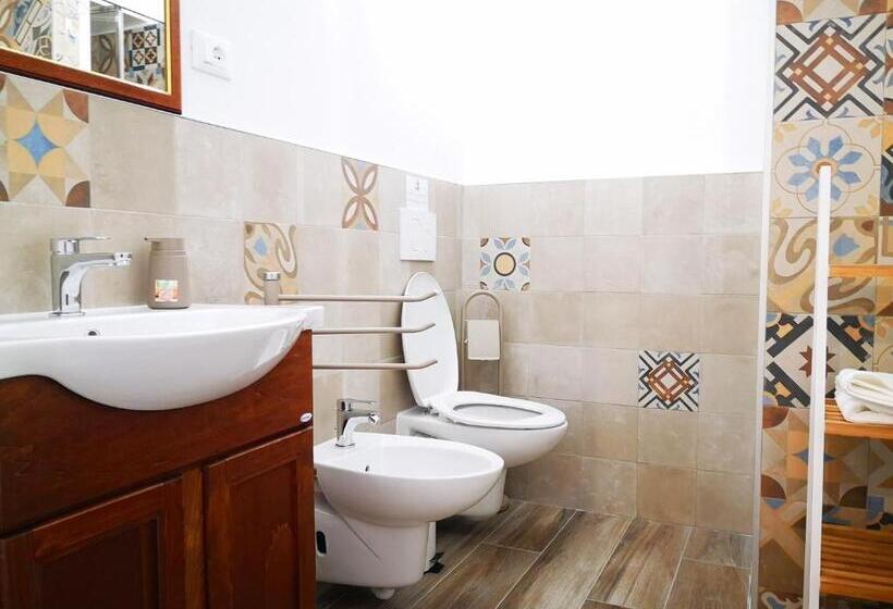 پانسیون Corte Pietrantica   Charming Rooms & Suites