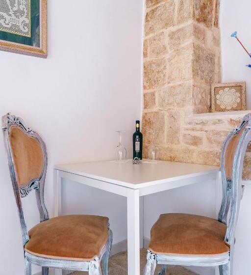 پانسیون Corte Pietrantica   Charming Rooms & Suites